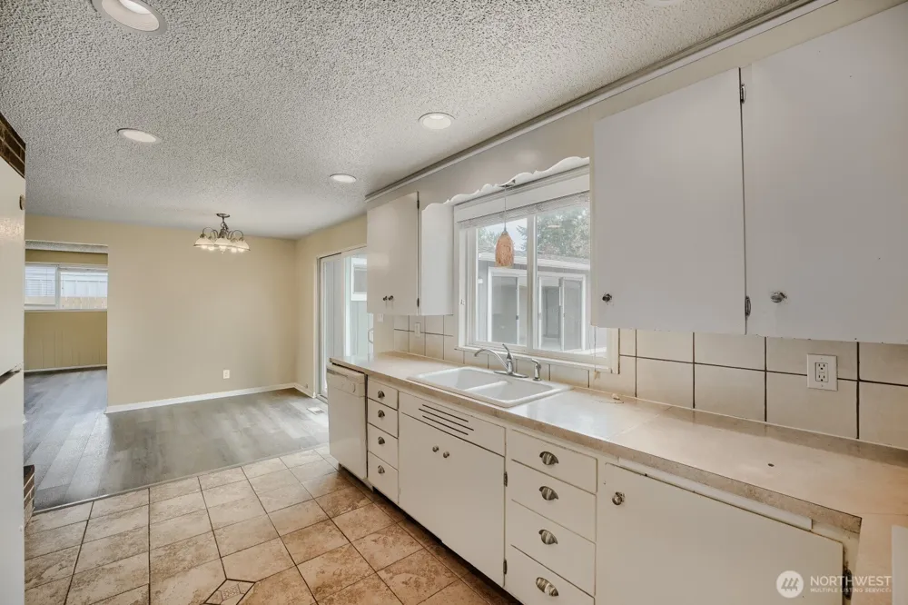 7818 126th Street E Puyallup, WA 98373