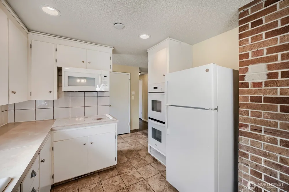 7818 126th Street E Puyallup, WA 98373