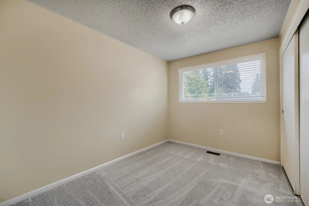7818 126th Street E Puyallup, WA 98373