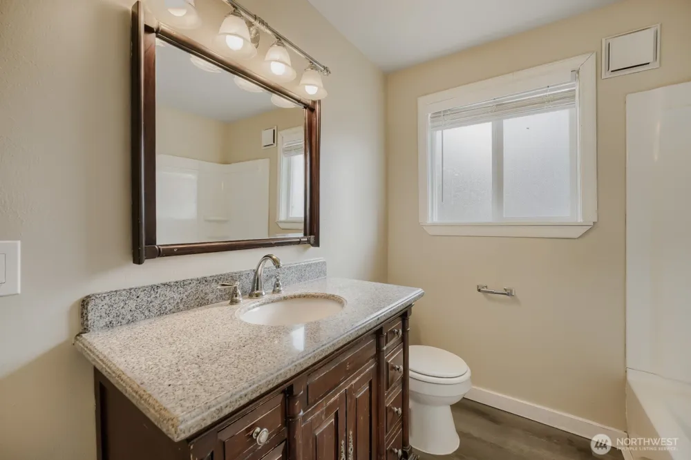 7818 126th Street E Puyallup, WA 98373