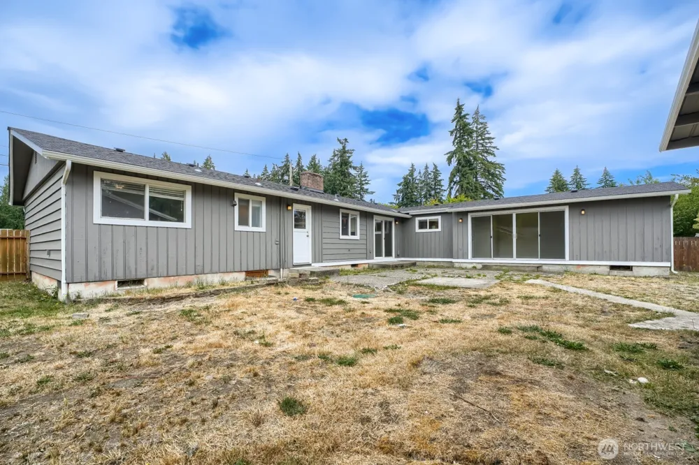 7818 126th Street E Puyallup, WA 98373