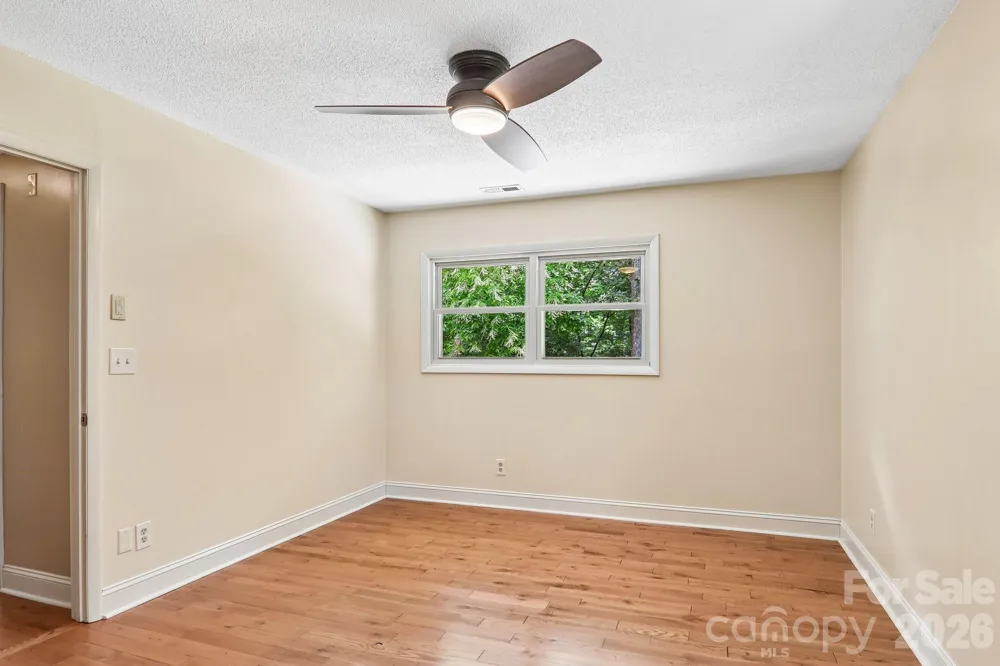 3 Edelweiss Drive Horse Shoe, NC 28742