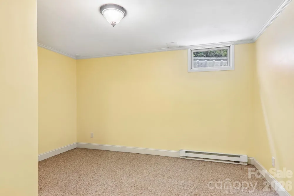 3 Edelweiss Drive Horse Shoe, NC 28742
