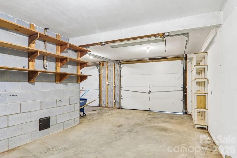 3 Edelweiss Drive Horse Shoe, NC 28742