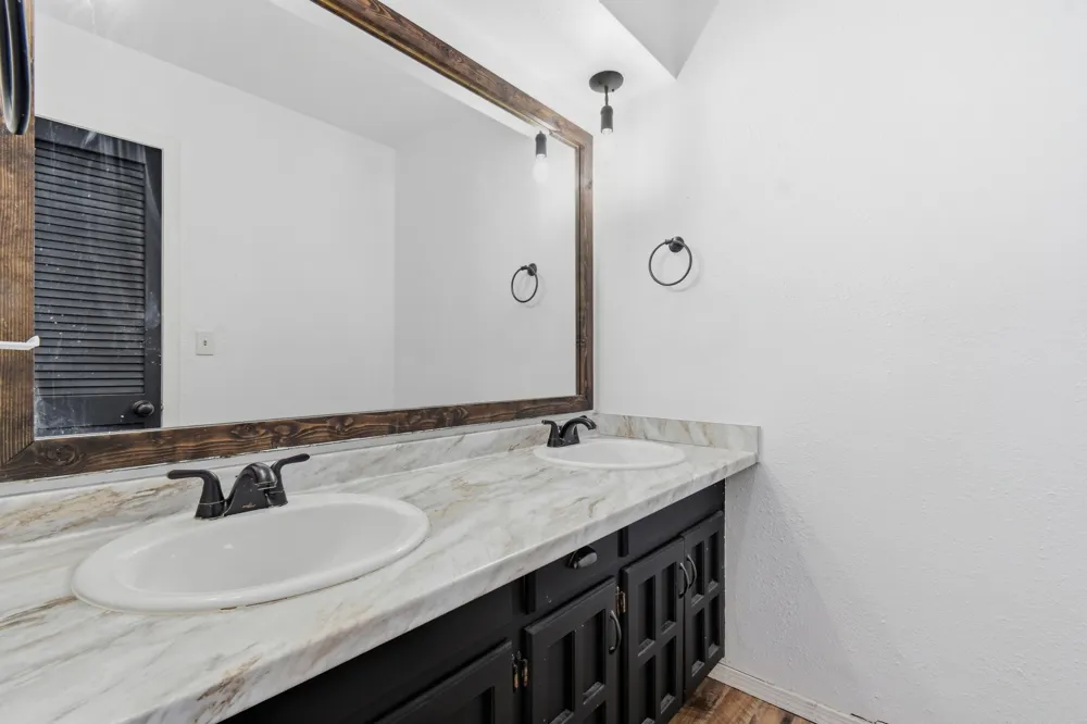 5008 E 97th Place Tulsa, OK 74137