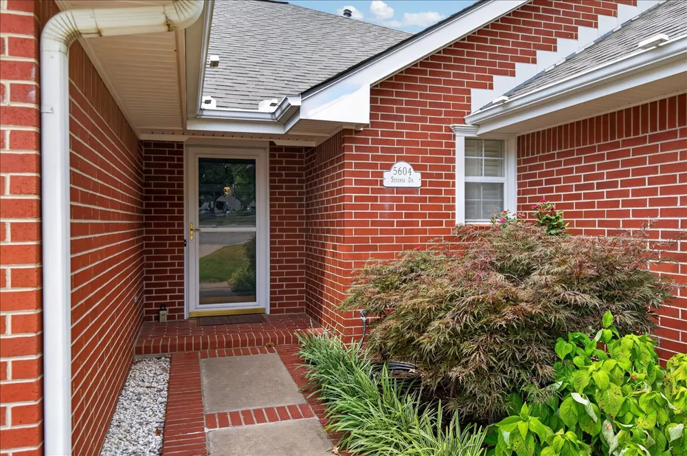 5604 Steeper Drive Bartlesville, OK 74006