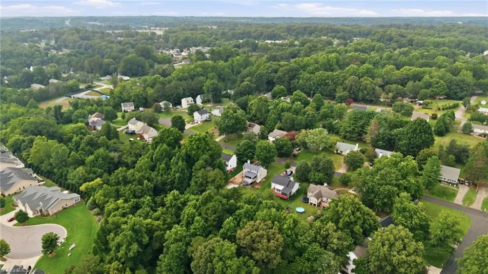 5536 Moravian Heights Lane Clemmons, NC 27012