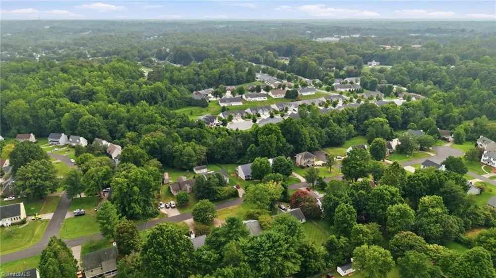 5536 Moravian Heights Lane Clemmons, NC 27012