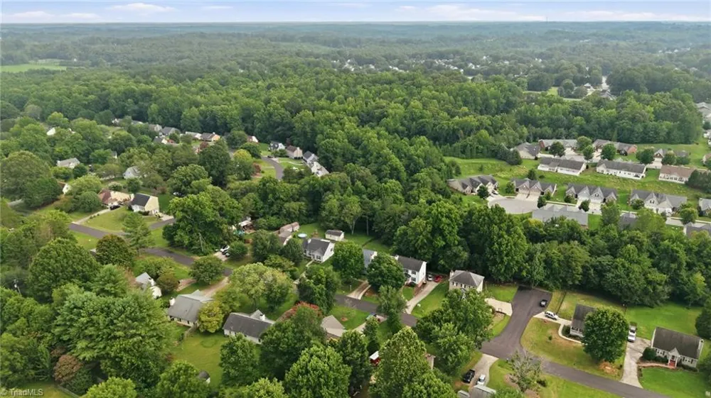 5536 Moravian Heights Lane Clemmons, NC 27012