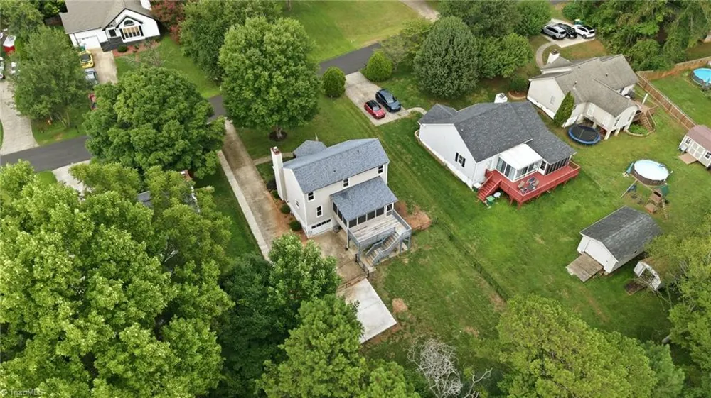 5536 Moravian Heights Lane Clemmons, NC 27012