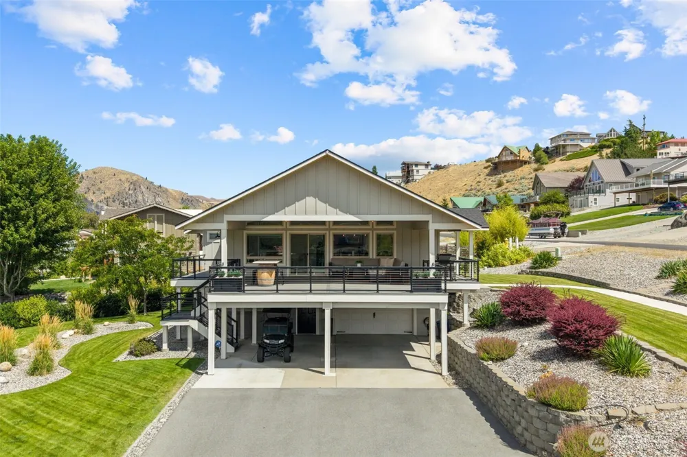 365 W Beach Drive Orondo, WA 98843
