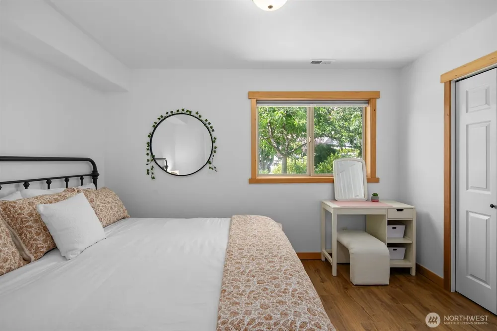 365 W Beach Drive Orondo, WA 98843