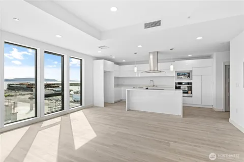1019 Granary Avenue #412