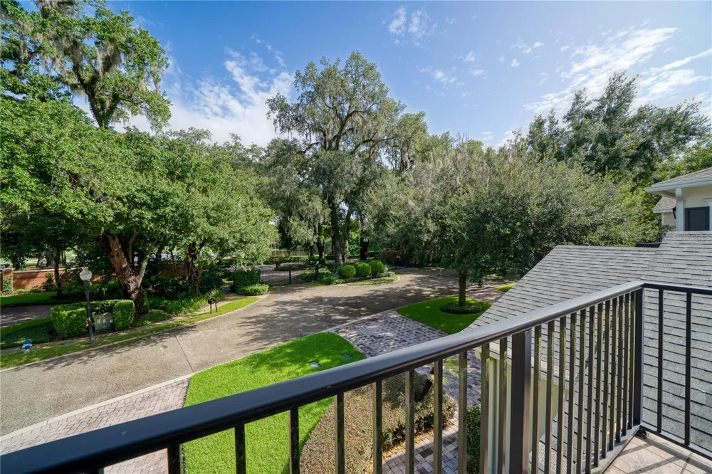 1331 COUNTRY CLUB OAKS CIRCLE Orlando, FL 32804