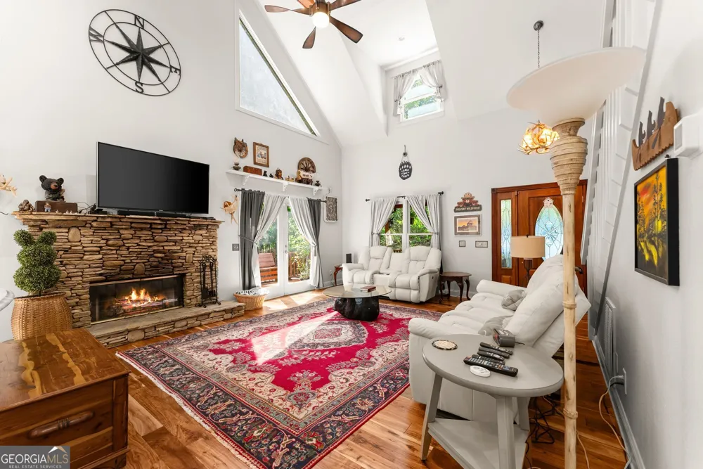 257 Interlochen CT Sautee Nacoochee, GA 30571