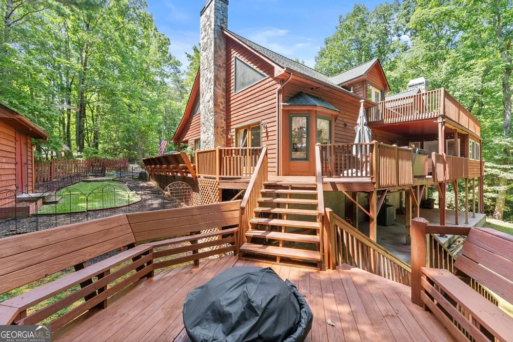 257 Interlochen CT Sautee Nacoochee, GA 30571