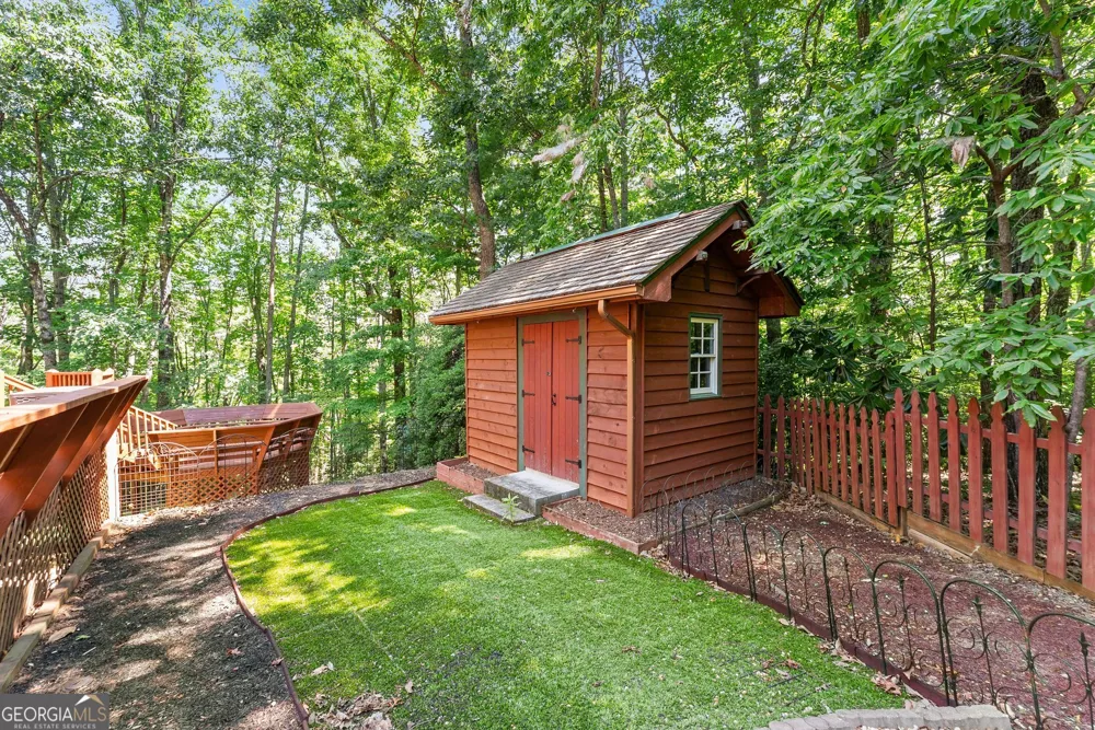 257 Interlochen CT Sautee Nacoochee, GA 30571