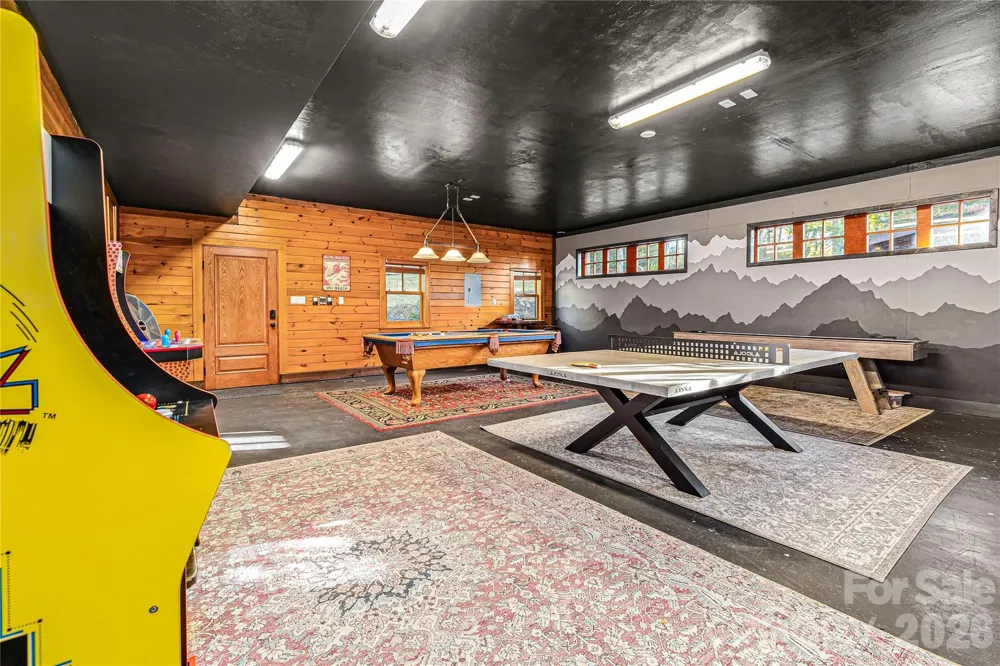 419 Summit Trail Banner Elk, NC 28604