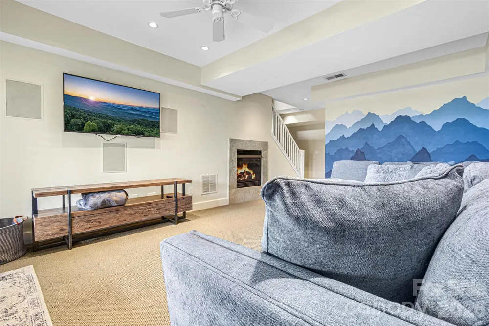 419 Summit Trail Banner Elk, NC 28604