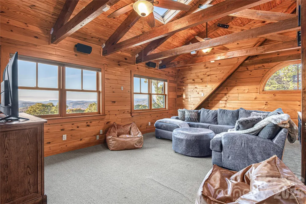419 Summit Trail Banner Elk, NC 28604