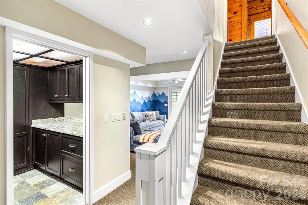419 Summit Trail Banner Elk, NC 28604