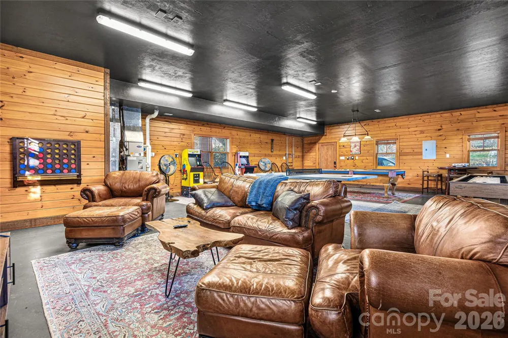 419 Summit Trail Banner Elk, NC 28604