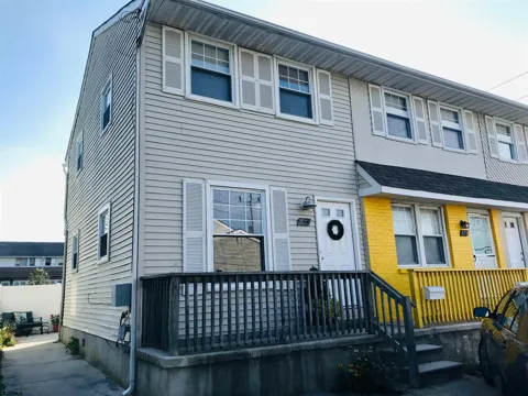 670 Carolyn Terrace