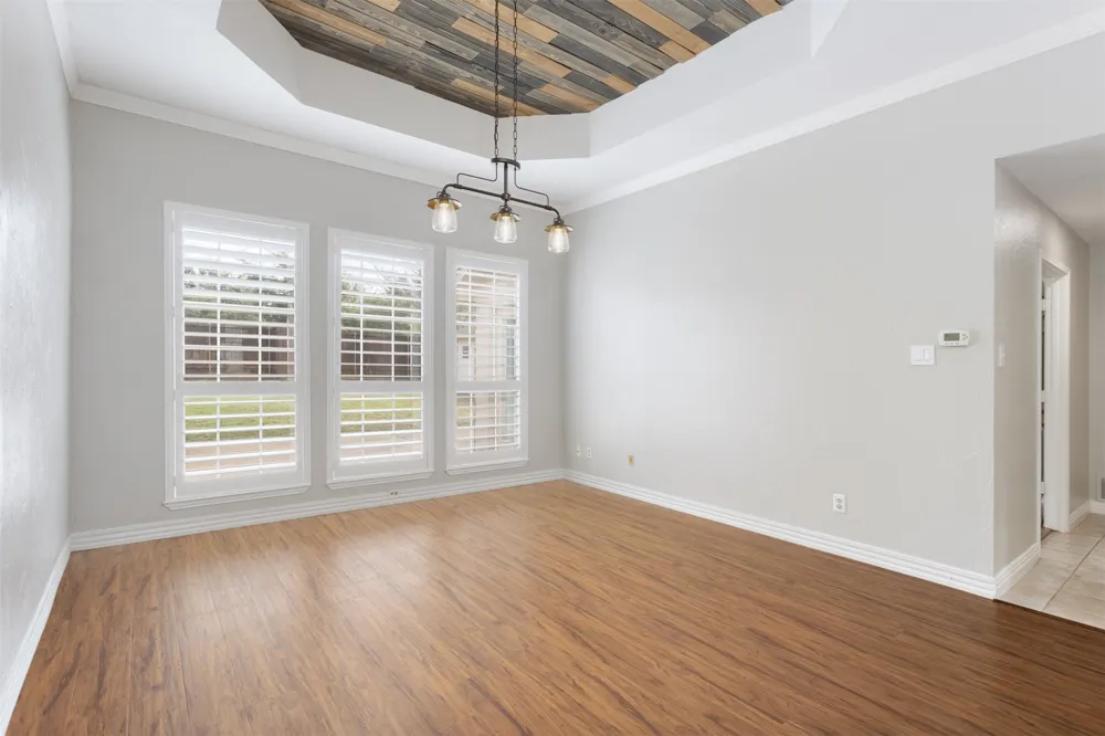 5204 Valleydale Drive Flower Mound, TX 75028
