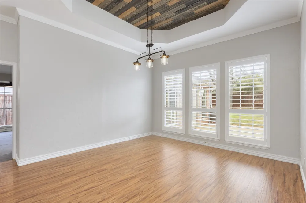 5204 Valleydale Drive Flower Mound, TX 75028