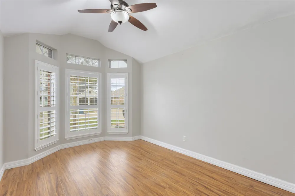 5204 Valleydale Drive Flower Mound, TX 75028
