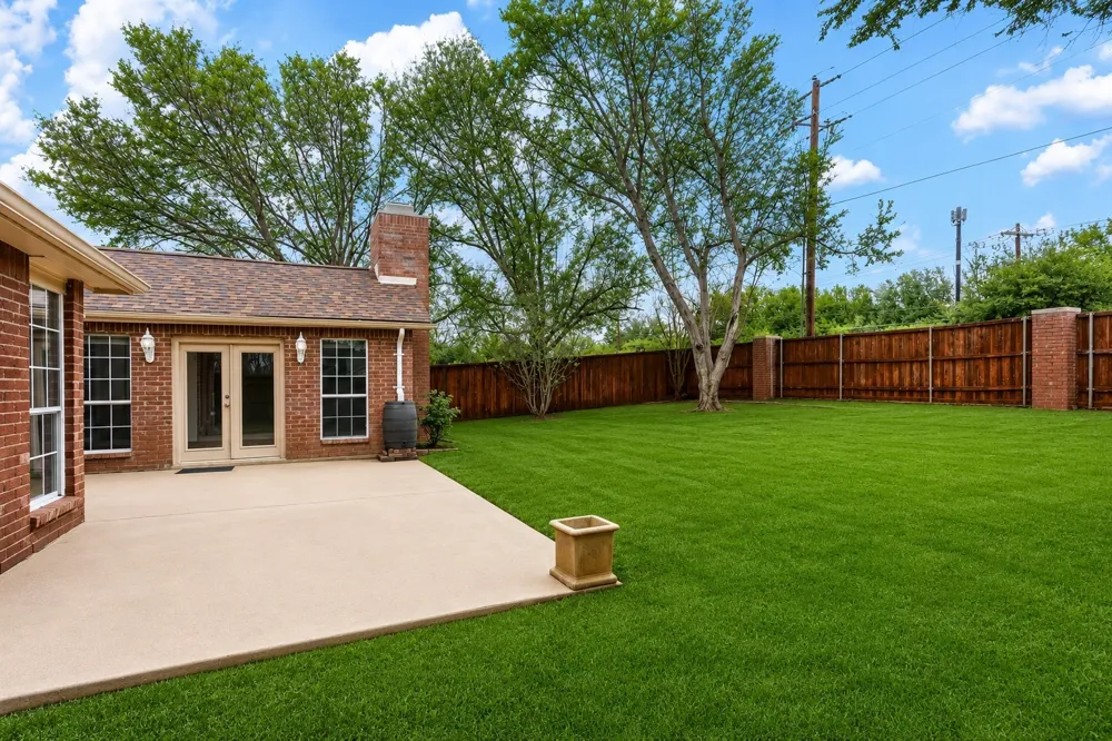 5204 Valleydale Drive Flower Mound, TX 75028