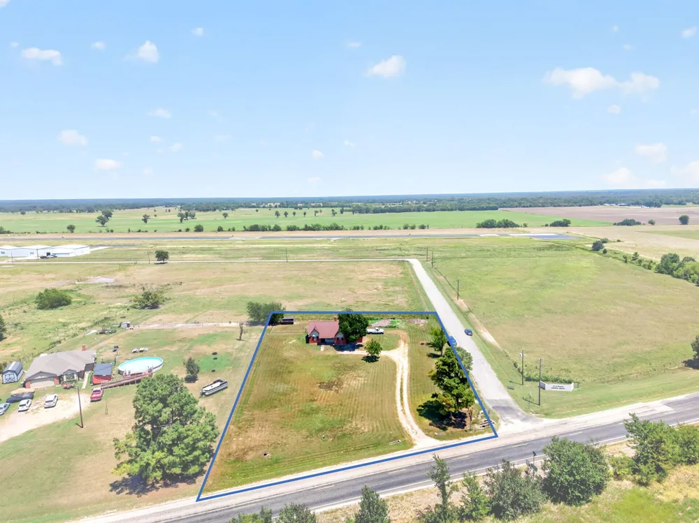 7261 State Highway 50 Commerce, TX 75428