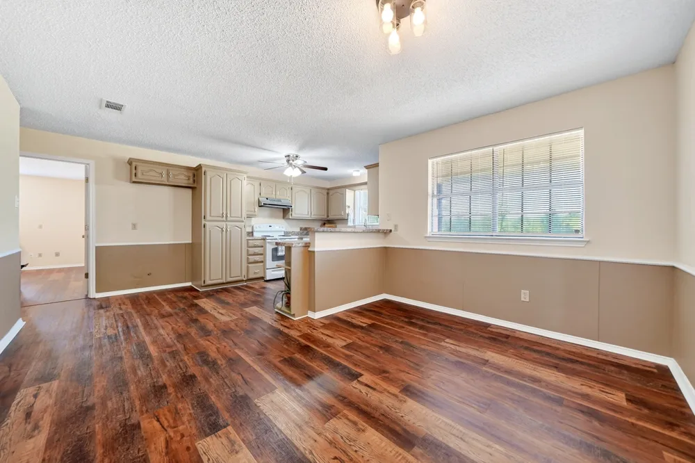 7261 State Highway 50 Commerce, TX 75428