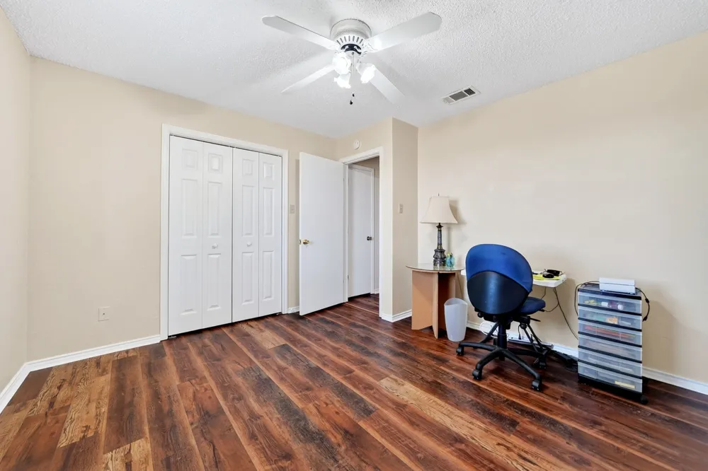 7261 State Highway 50 Commerce, TX 75428