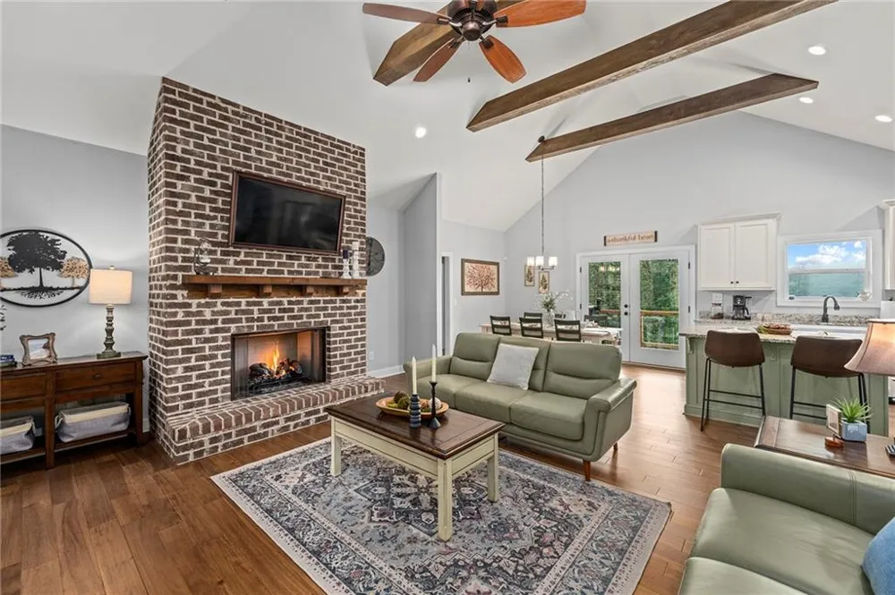 251 Birchwood Court Waleska, GA 30183