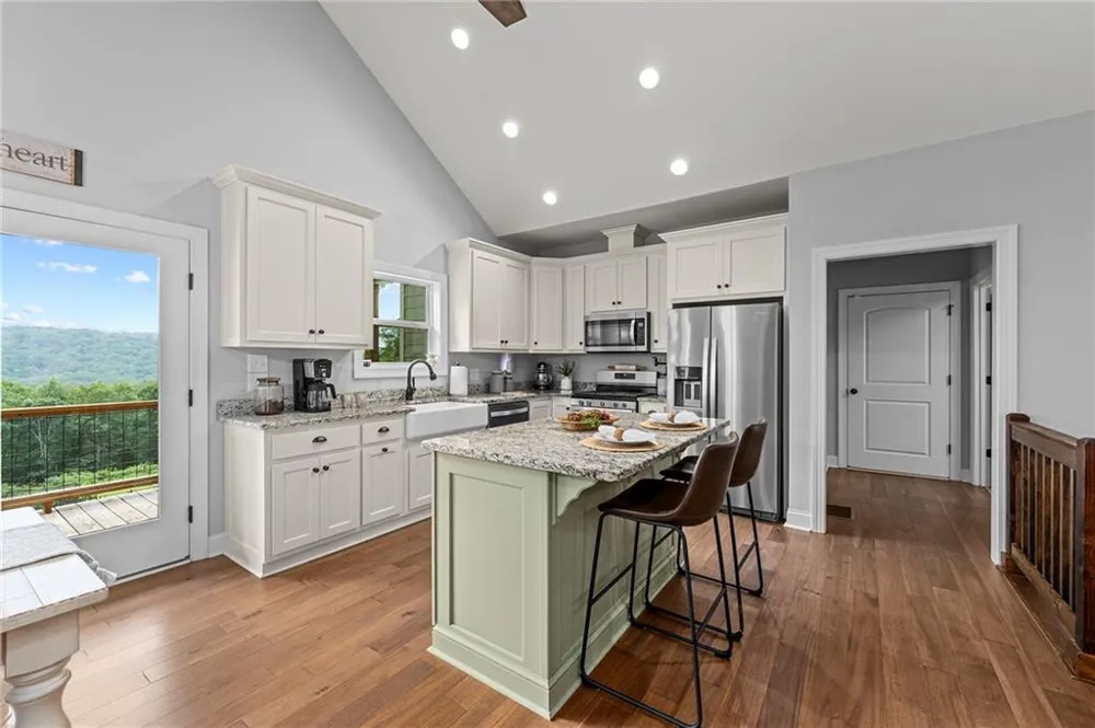 251 Birchwood Court Waleska, GA 30183
