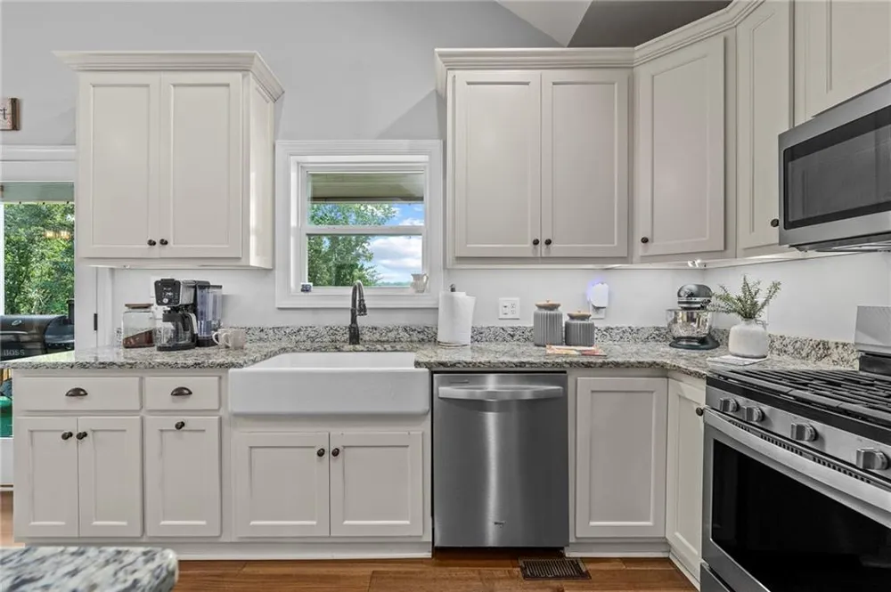 251 Birchwood Court Waleska, GA 30183