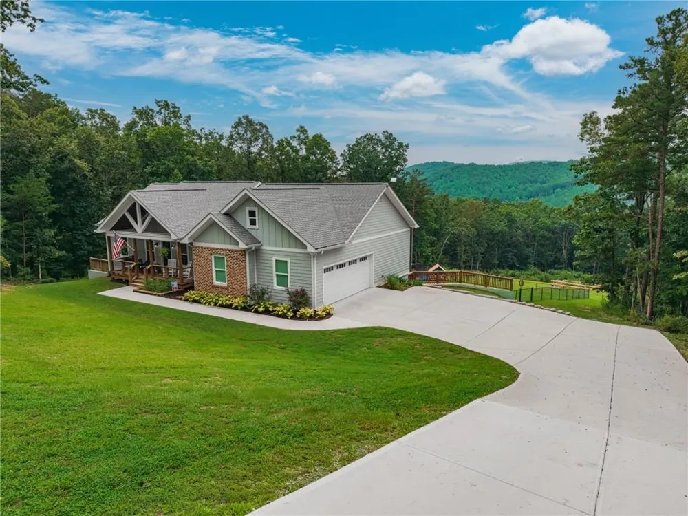 251 Birchwood Court Waleska, GA 30183
