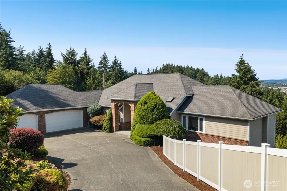 4804 131st Avenue Court E Edgewood, WA 98372