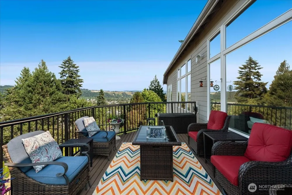 4804 131st Avenue Court E Edgewood, WA 98372