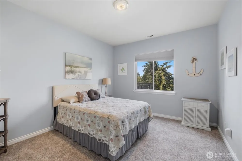4804 131st Avenue Court E Edgewood, WA 98372