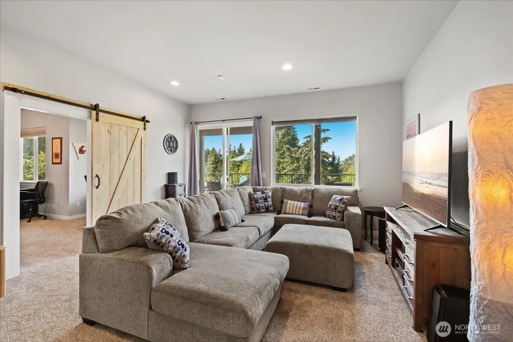 4804 131st Avenue Court E Edgewood, WA 98372