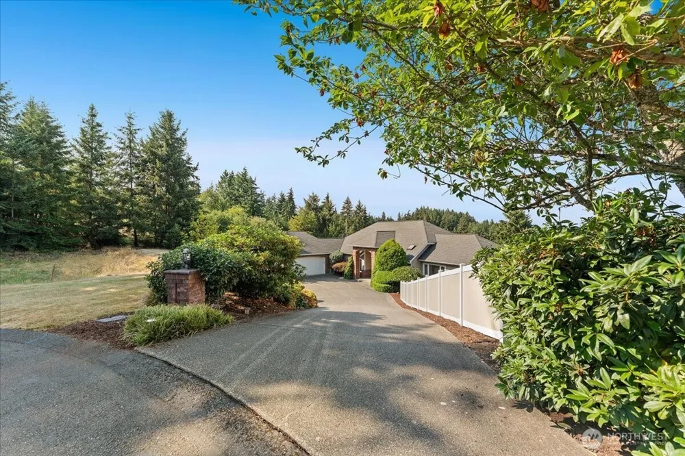 4804 131st Avenue Court E Edgewood, WA 98372