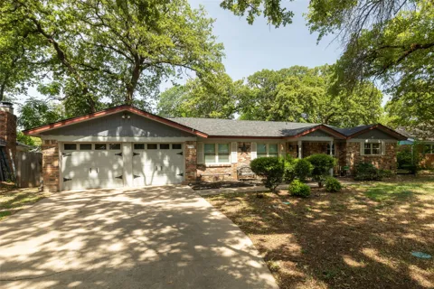 637 Post Oak Drive