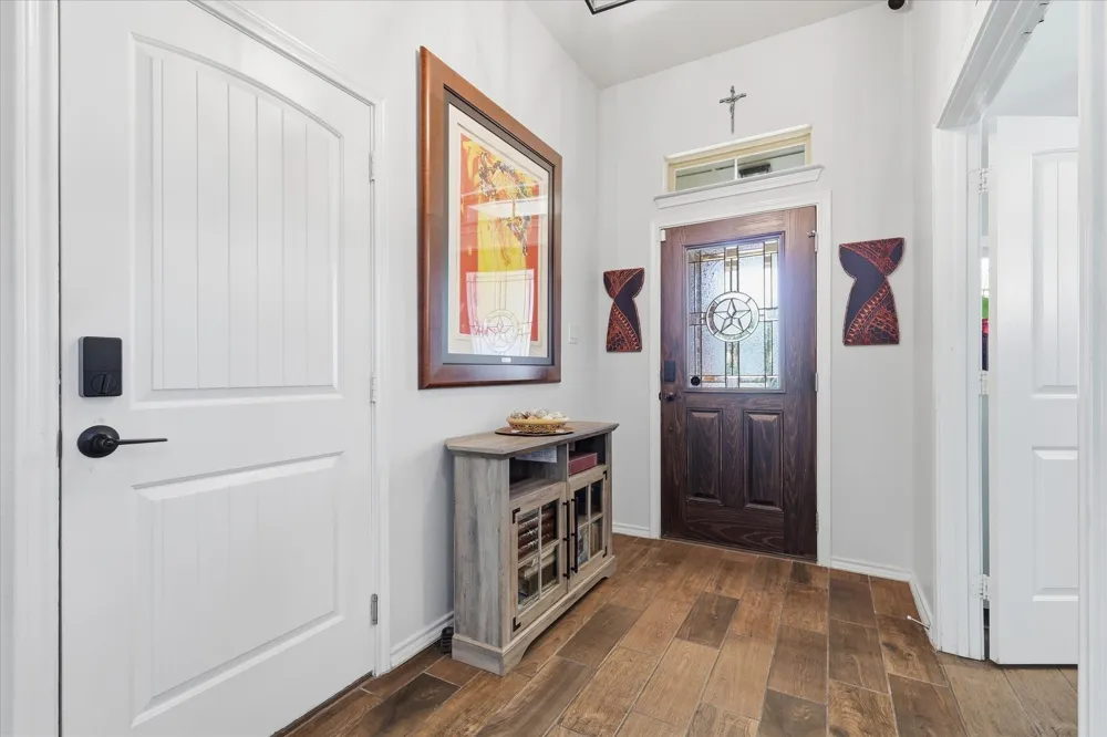 5901 Glenwood Drive Denton, TX 76208