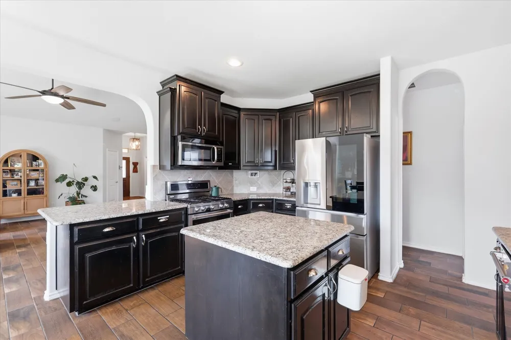 5901 Glenwood Drive Denton, TX 76208