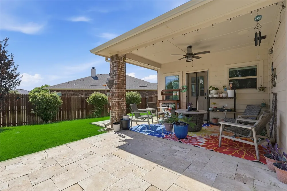 5901 Glenwood Drive Denton, TX 76208