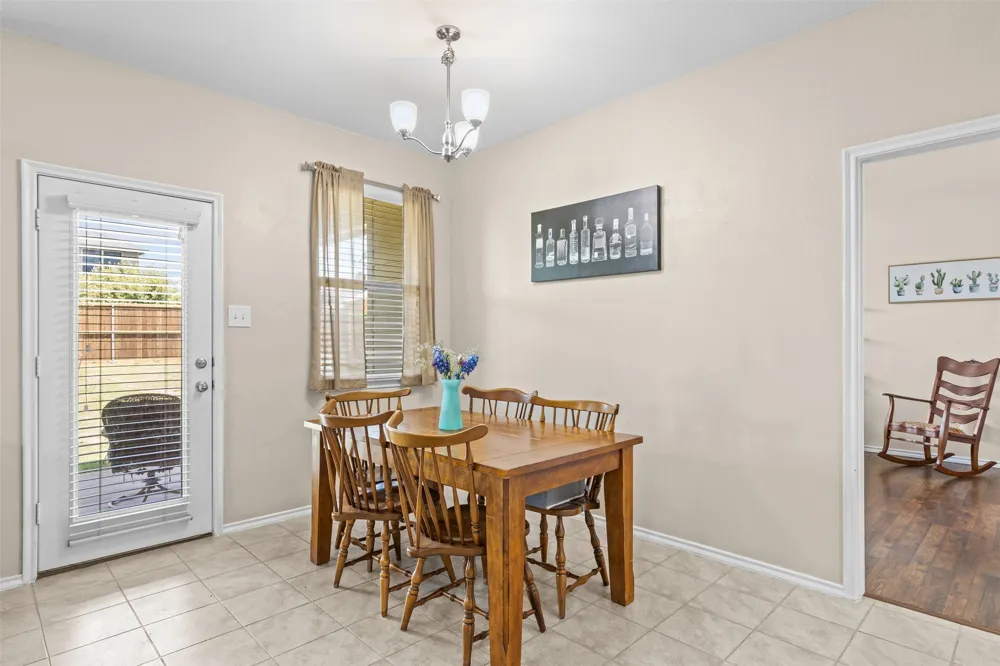404 Marquette Drive Van Alstyne, TX 75495