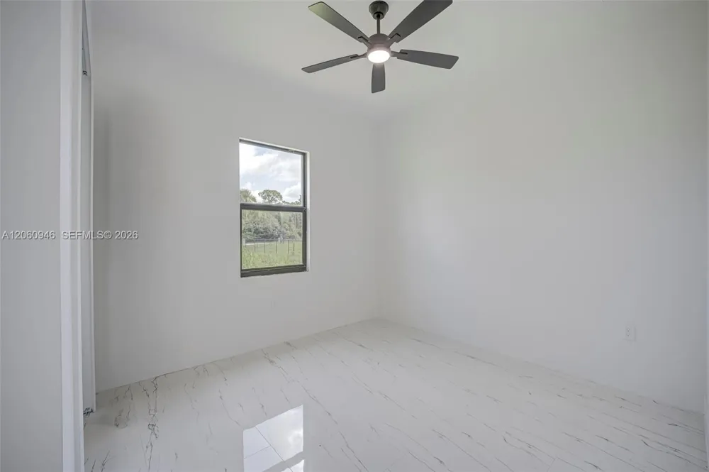 470 LACONIC AVE Lehigh Acres, FL 33974
