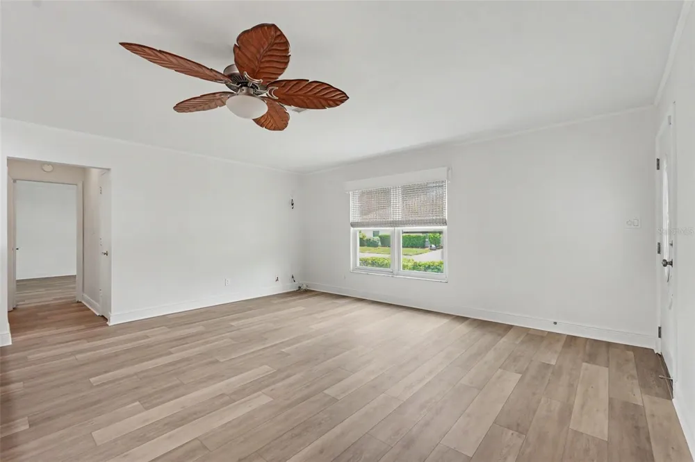 8359 CANDLEWOOD ROAD #8359 Seminole, FL 33777